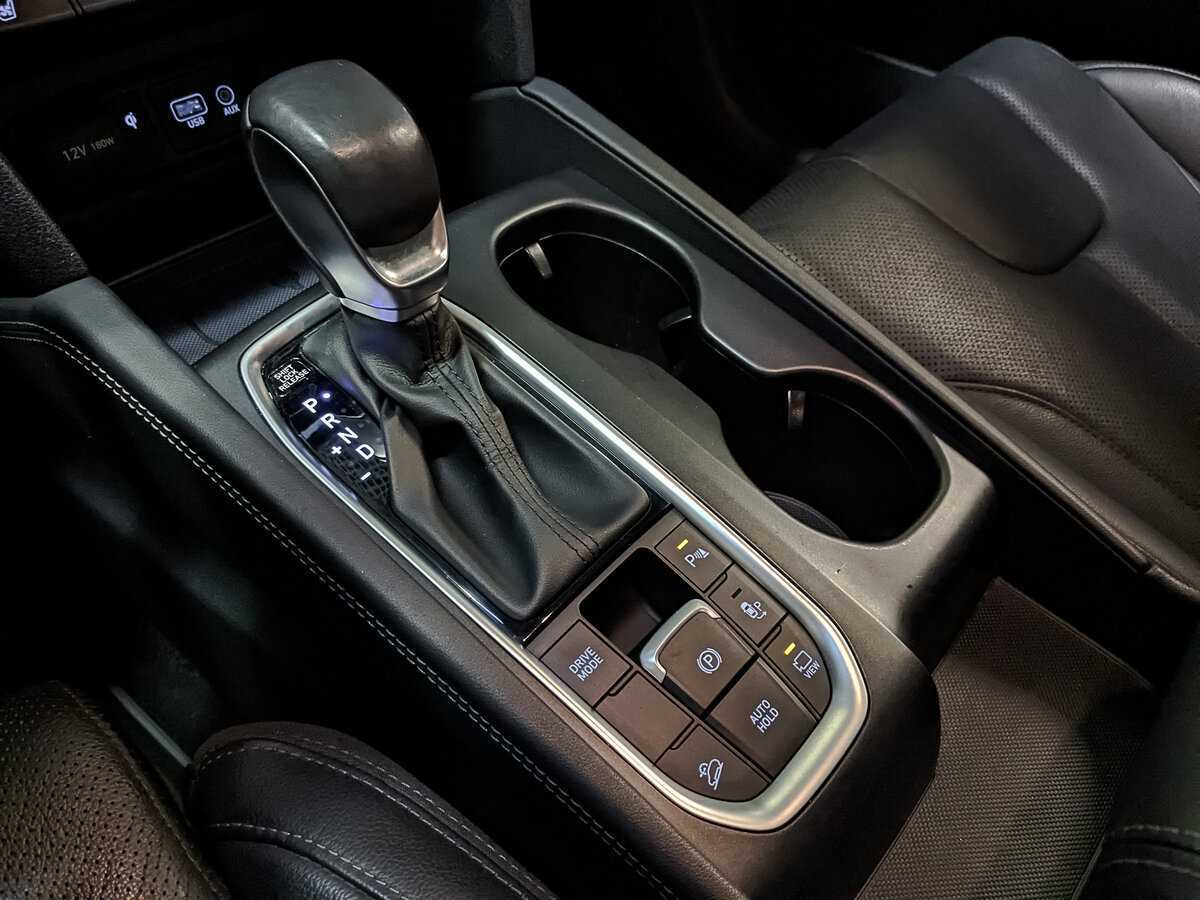 Hyundai Santa Fe 2018 года с пробегом. Фото: #25