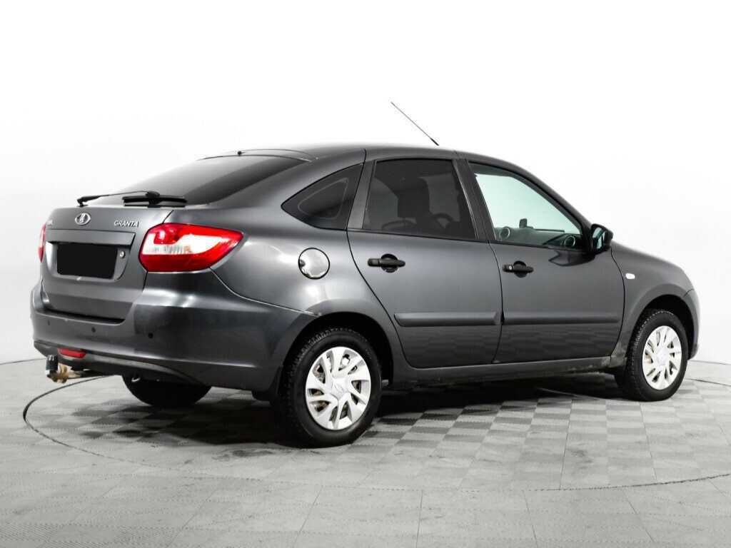 Б/У Лада (ВАЗ) Гранта 2018 года. Фото: #4