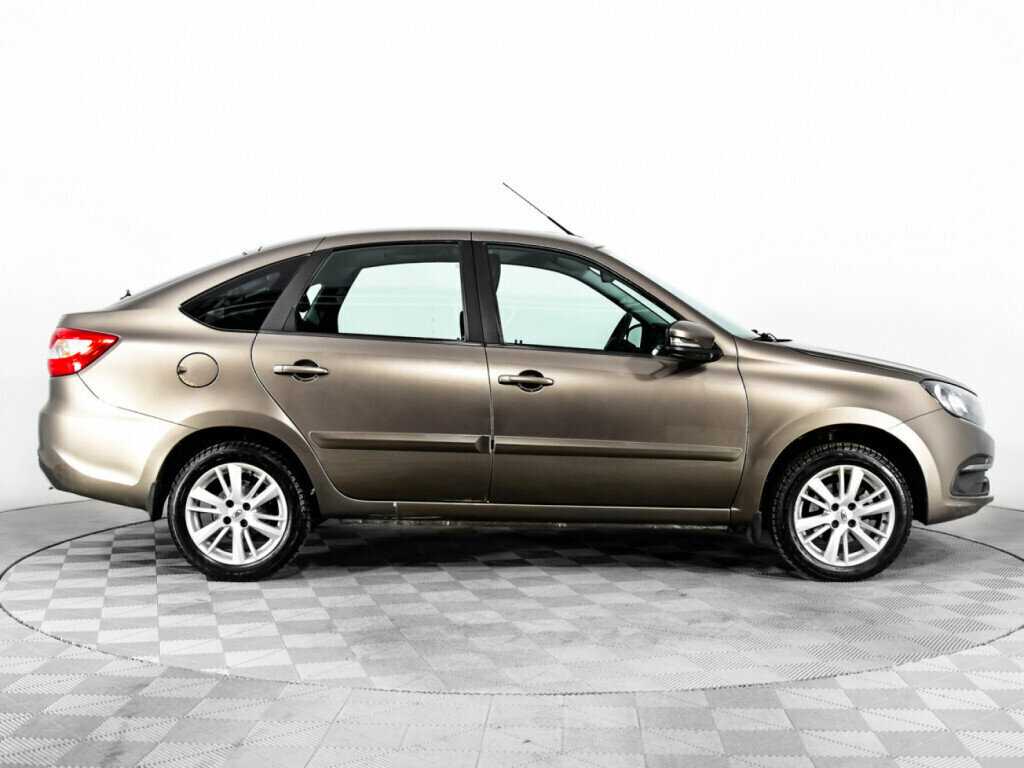 Б/У Лада (ВАЗ) Гранта 2019 года. Фото: #3