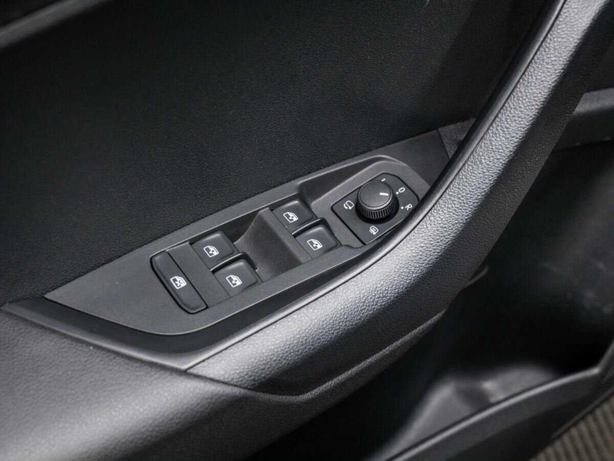 Skoda Karoq 2020 года с пробегом. Фото: #15