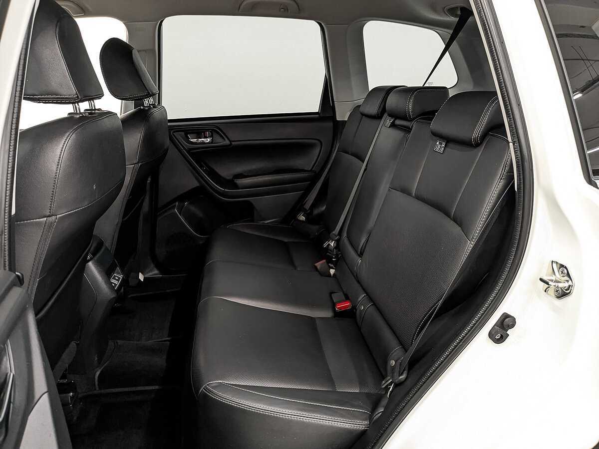 Subaru Forester 2018 года с пробегом. Фото: #16