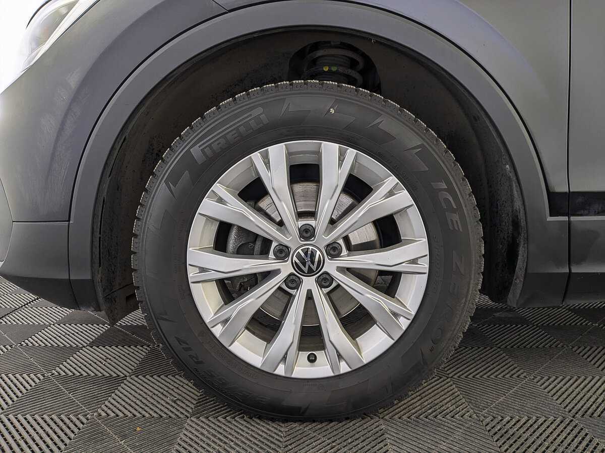 Volkswagen Tiguan 2021 года с пробегом. Фото: #11