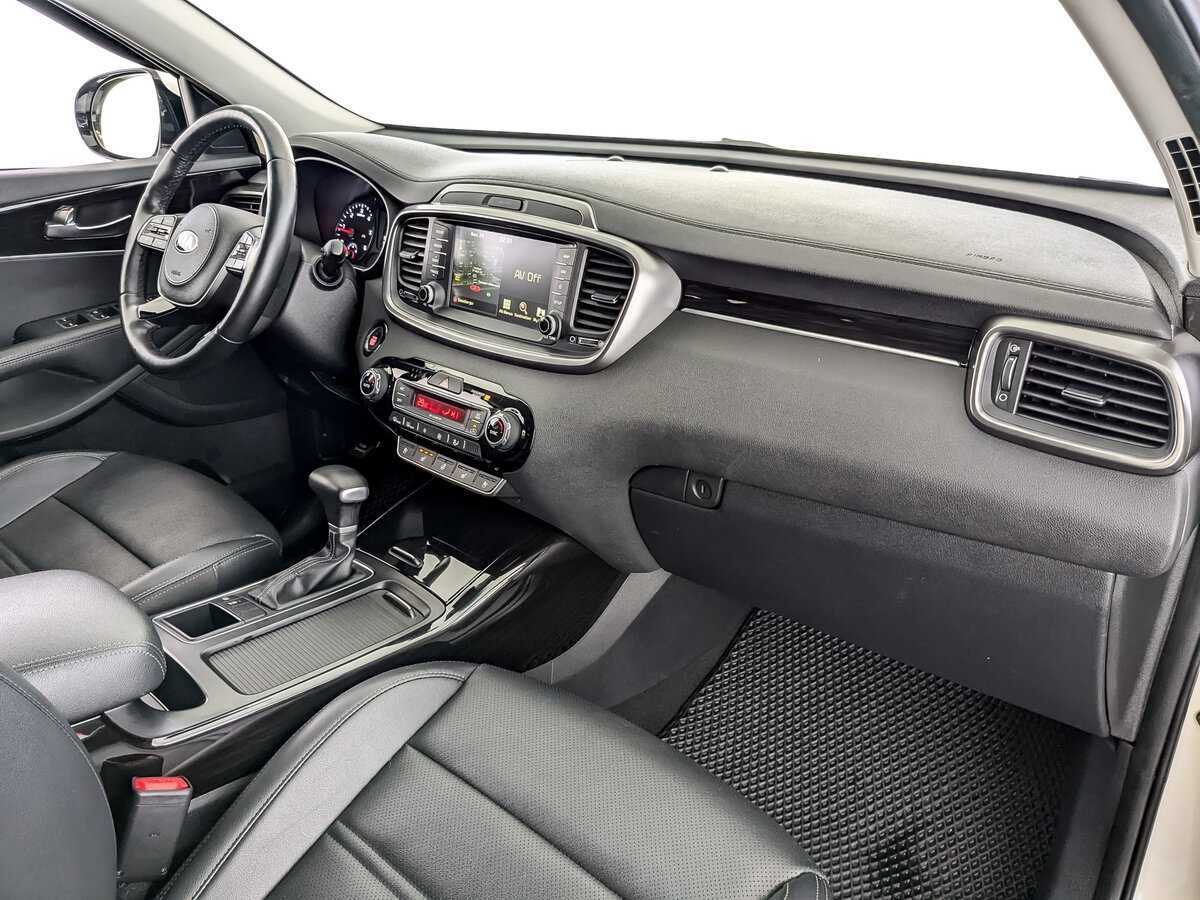 Kia Sorento 2019 года с пробегом. Фото: #10