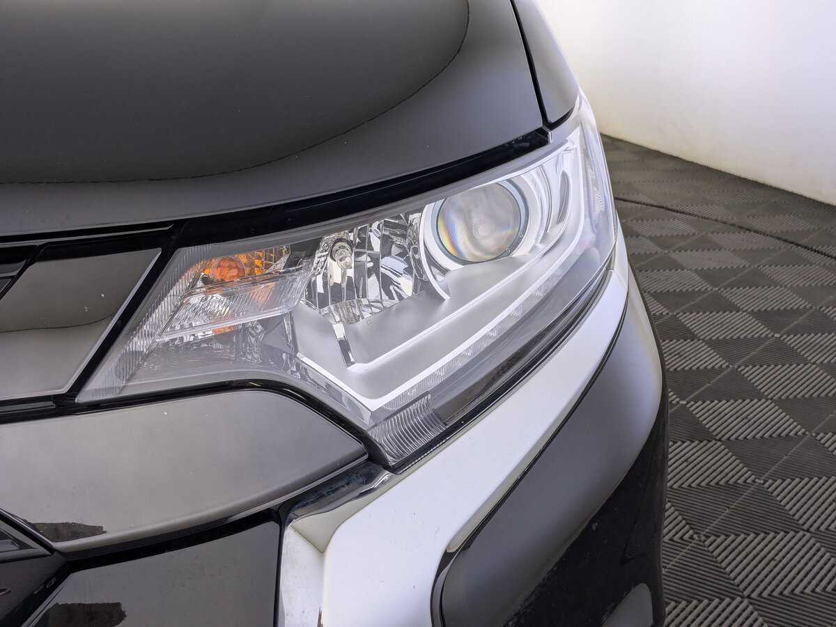 Mitsubishi Outlander 2021 года с пробегом. Фото: #10