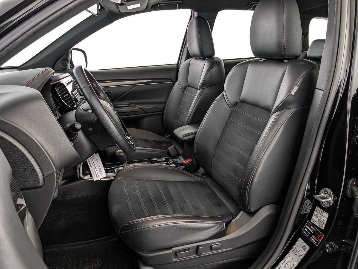 Mitsubishi Outlander 2021 года с пробегом. Фото: #19