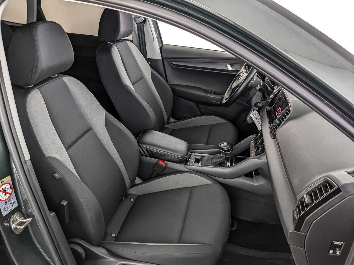 Skoda Karoq 2021 года с пробегом. Фото: #22