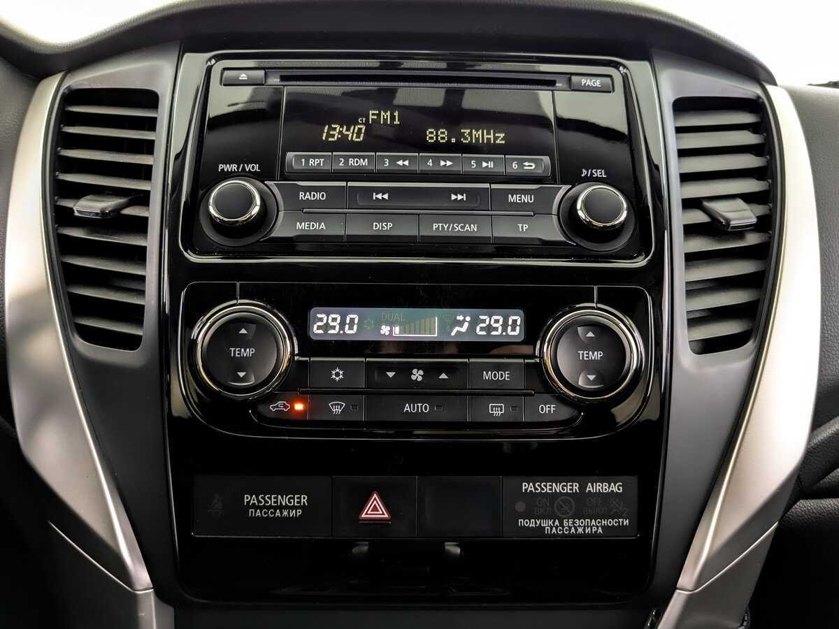 Mitsubishi Pajero Sport 2018 года с пробегом. Фото: #14