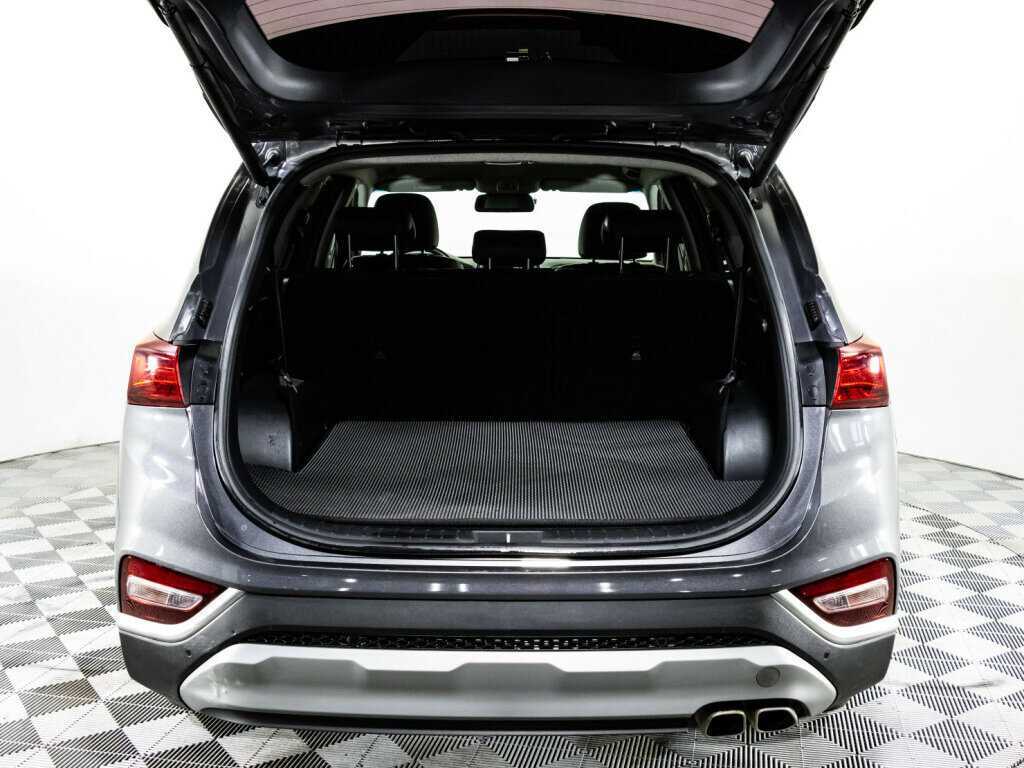 Hyundai Santa Fe 2018 года с пробегом. Фото: #26
