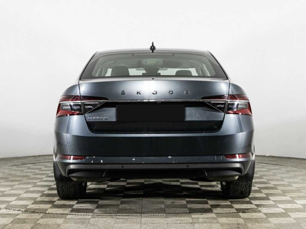 Skoda Superb 2020 года с пробегом. Фото: #5