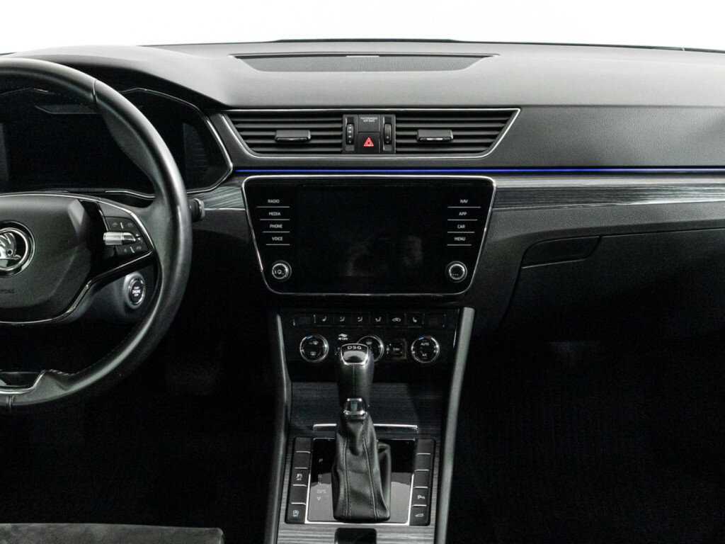 Skoda Superb 2020 года с пробегом. Фото: #13