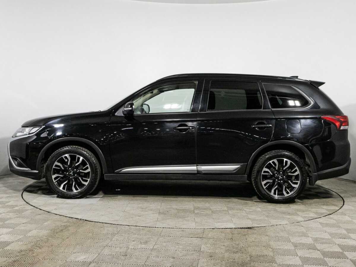 Mitsubishi Outlander 2021 года с пробегом. Фото: #7