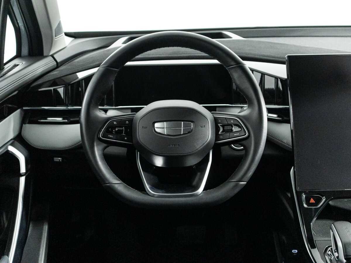 Geely Atlas 2023 года с пробегом. Фото: #22