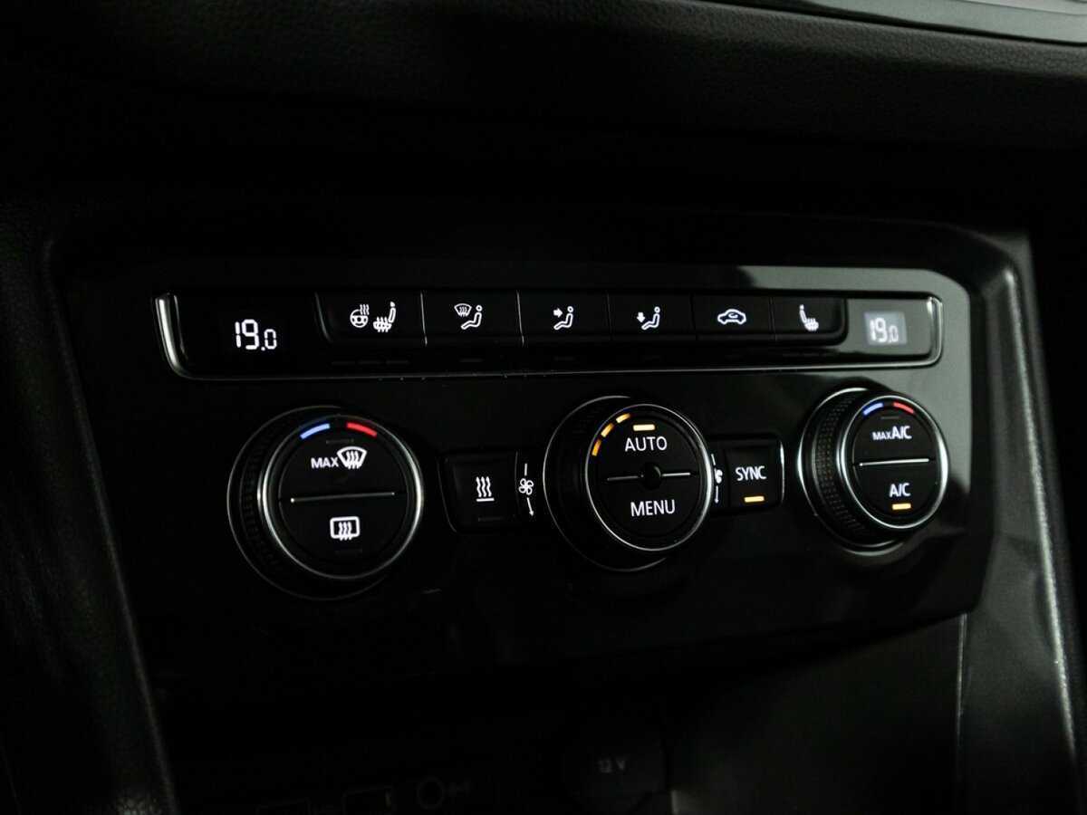Volkswagen Tiguan 2018 года с пробегом. Фото: #20