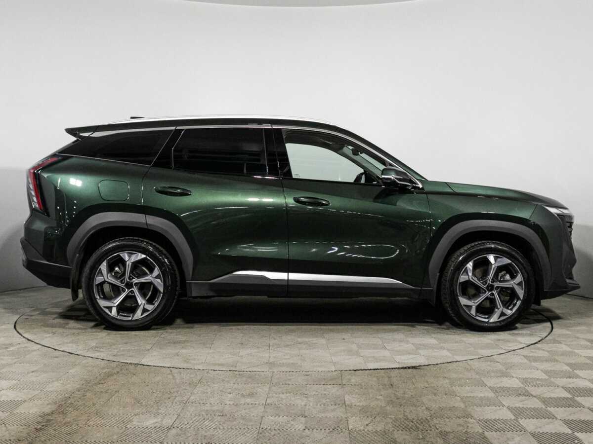 Geely Atlas 2024 года с пробегом. Фото: #3