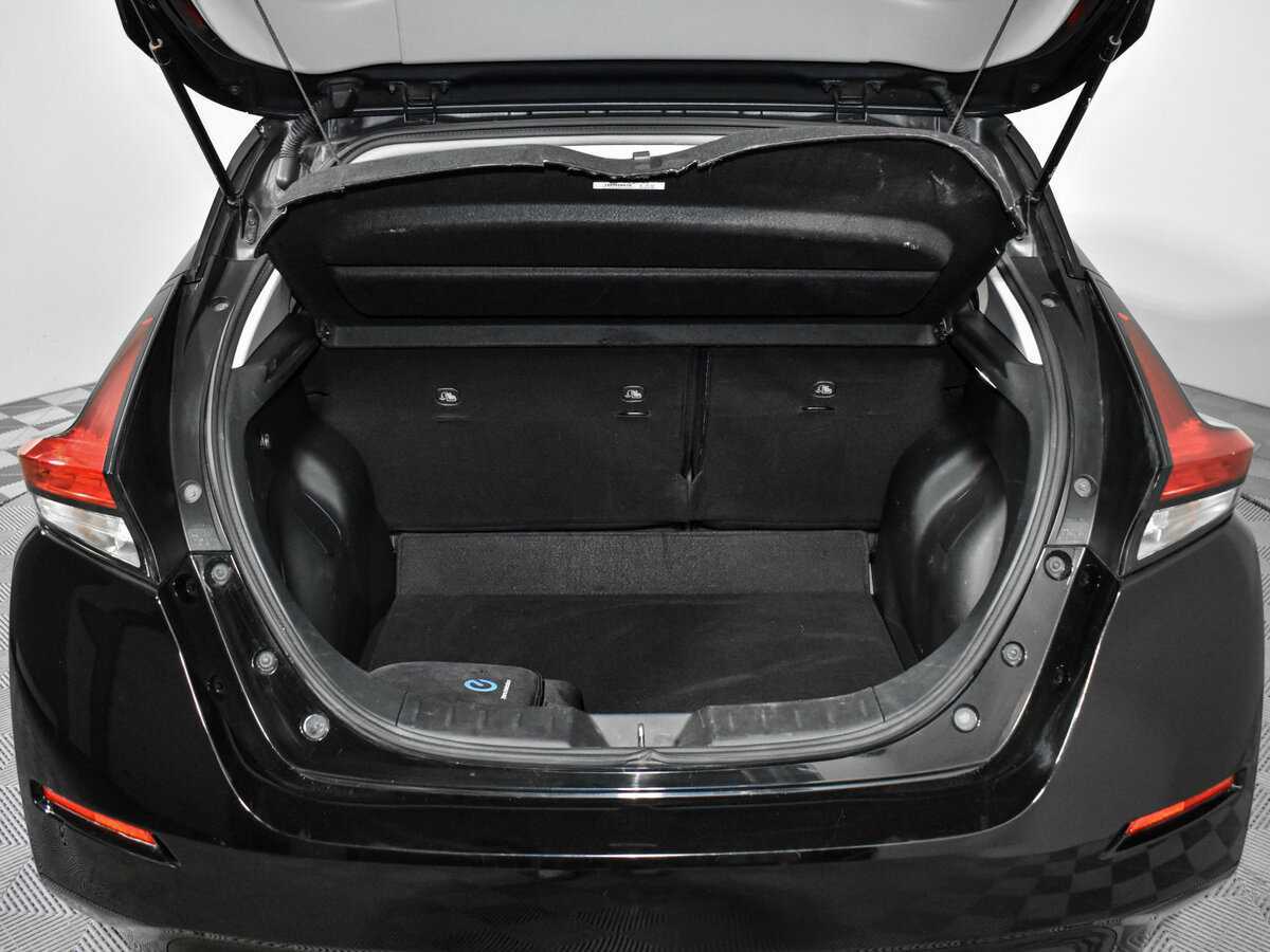 Nissan Leaf 2019 года с пробегом. Фото: #21