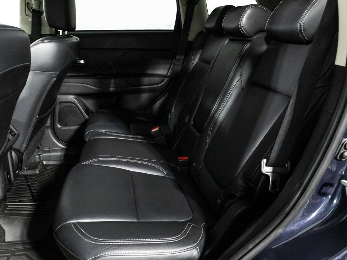 Mitsubishi Outlander 2020 года с пробегом. Фото: #9