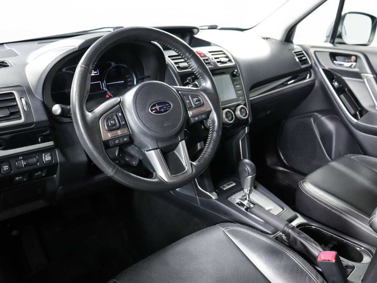 Subaru Forester 2016 года с пробегом. Фото: #10