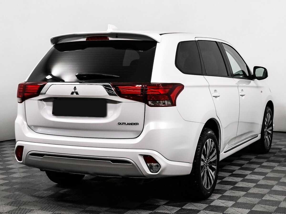 Mitsubishi Outlander 2022 года с пробегом. Фото: #4