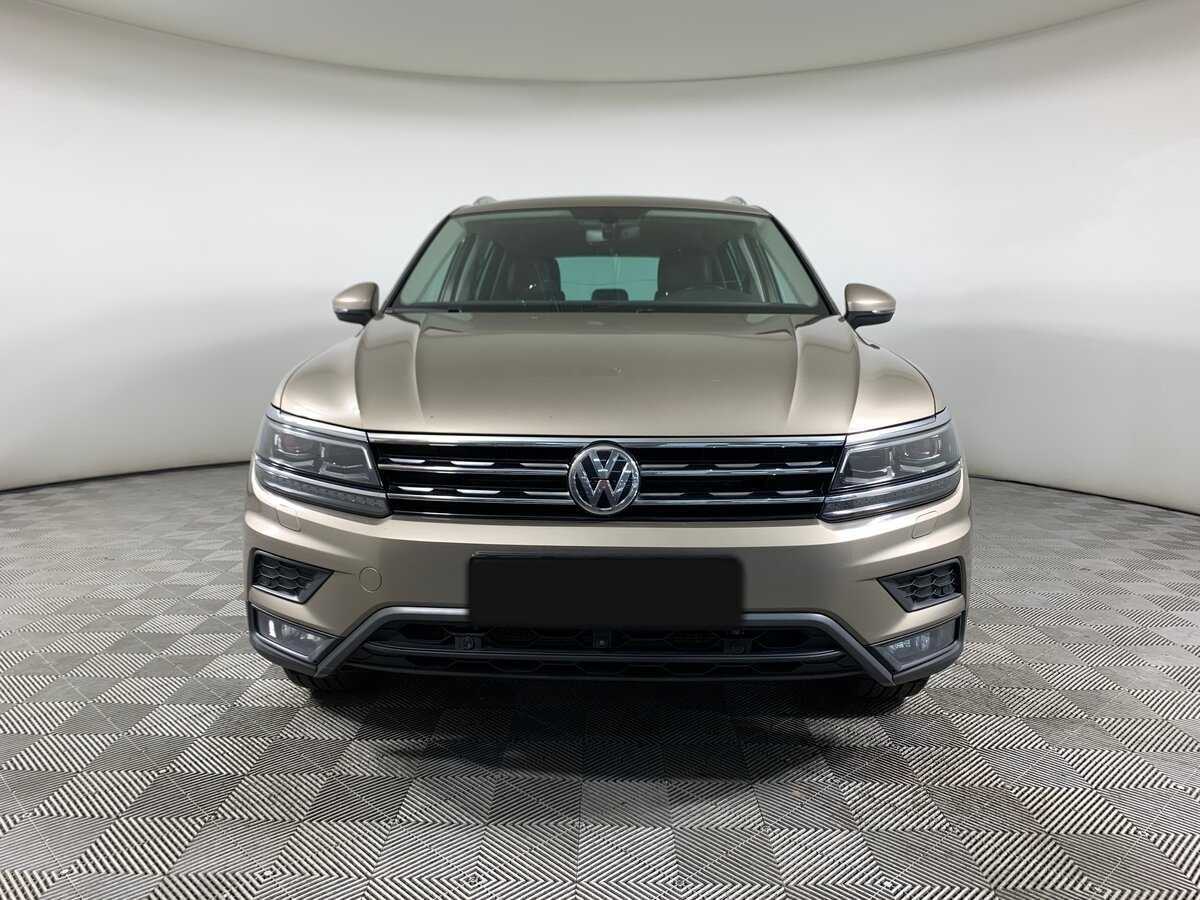 Volkswagen Tiguan 2017 года с пробегом. Фото: #1