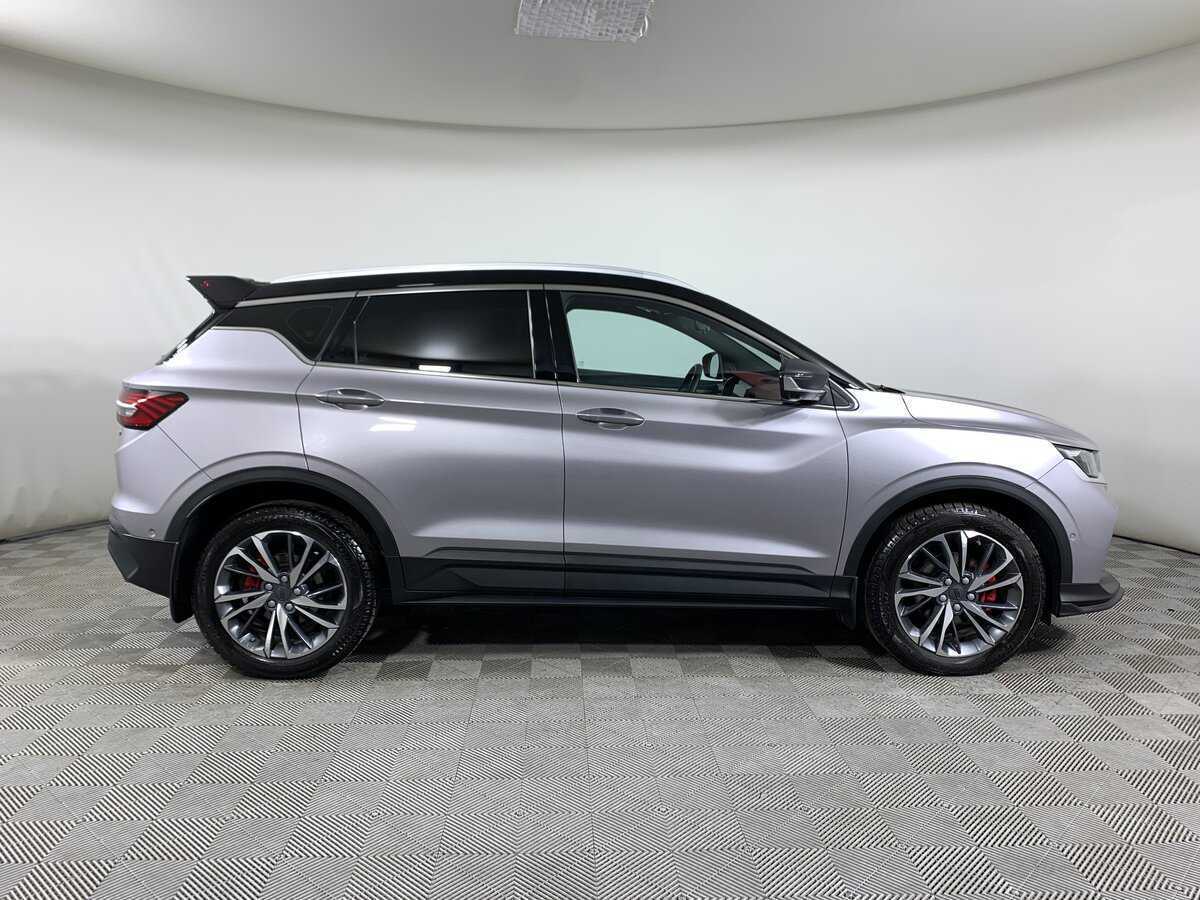 Б/У Джили Кулрэй 2023 года. Фото: #3