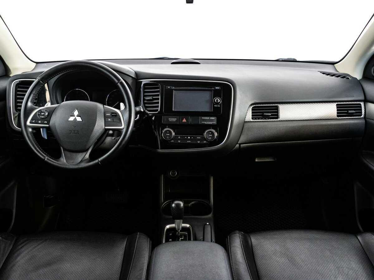 Mitsubishi Outlander 2012 года с пробегом. Фото: #7