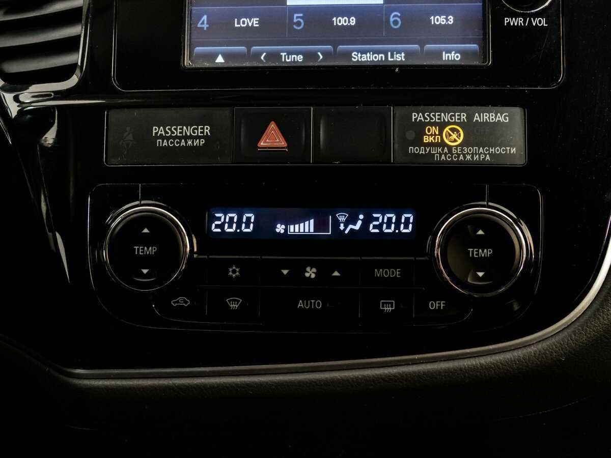 Mitsubishi Outlander 2012 года с пробегом. Фото: #11