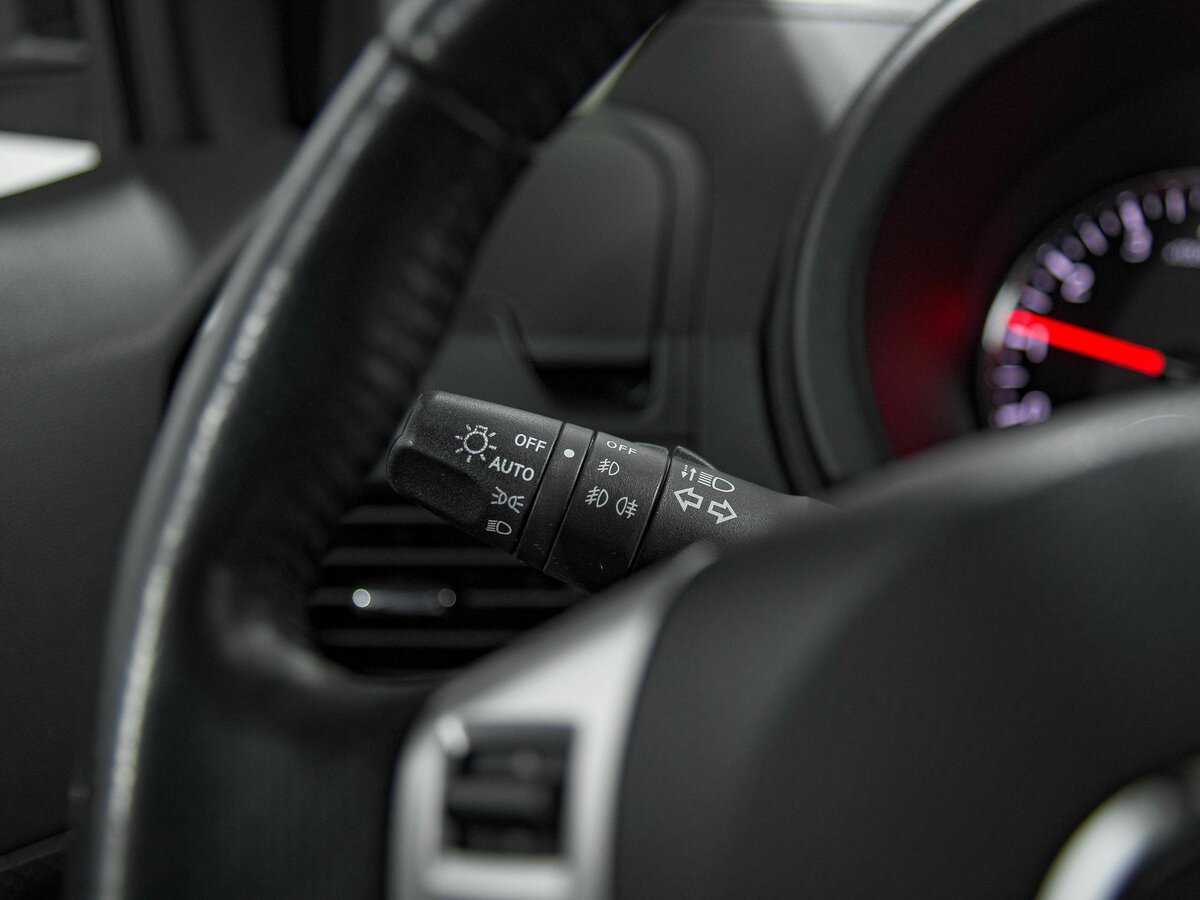 Б/У Ниссан Икс-Трейл 2014 года. Фото: #7