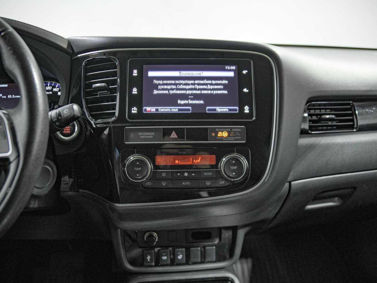 Mitsubishi Outlander 2018 года с пробегом. Фото: #10