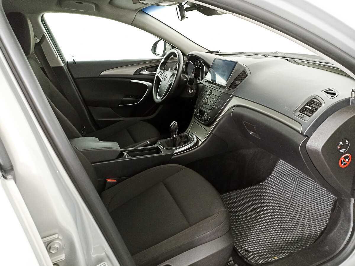 Opel Insignia 2012 года с пробегом. Фото: #7