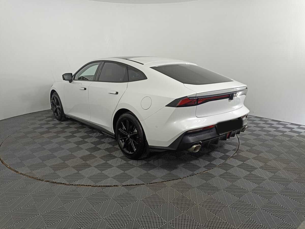 Б/У Чанган УНИ-В 2023 года. Фото: #6