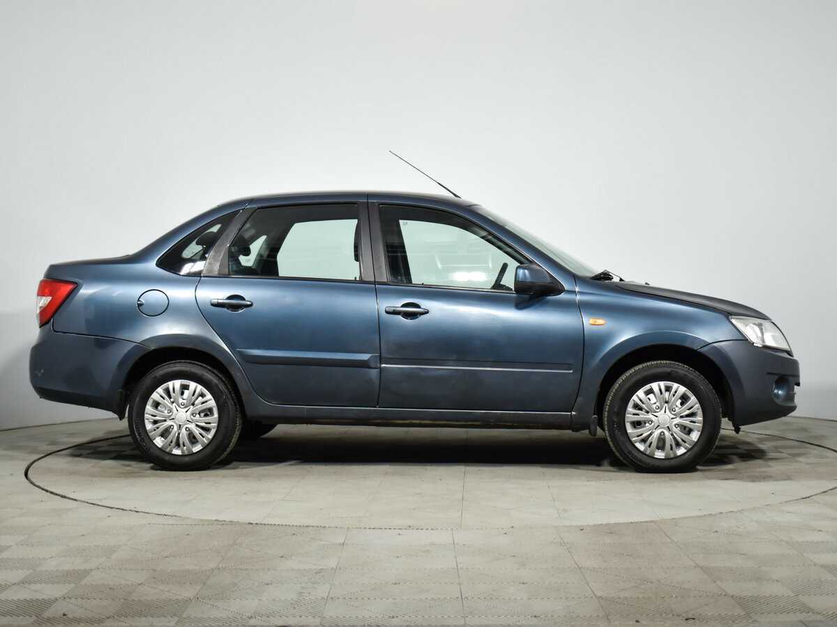 Б/У Лада (ВАЗ) Гранта 2014 года. Фото: #3