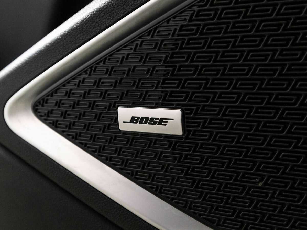 Geely Tugella 2022 года с пробегом. Фото: #19