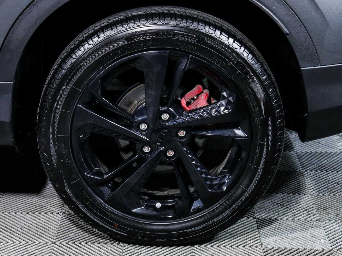 Geely Coolray 2023 года с пробегом. Фото: #11