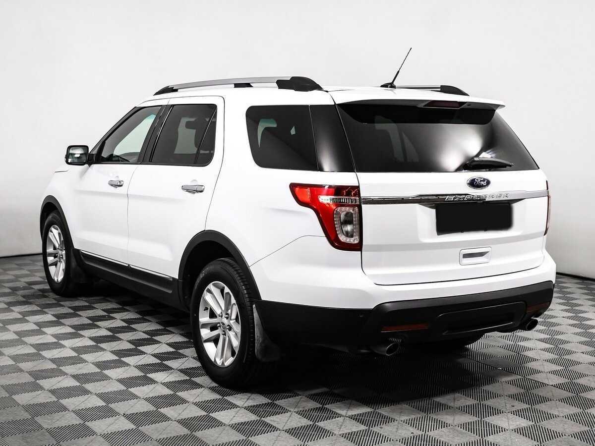 Ford Explorer 2013 года с пробегом. Фото: #6