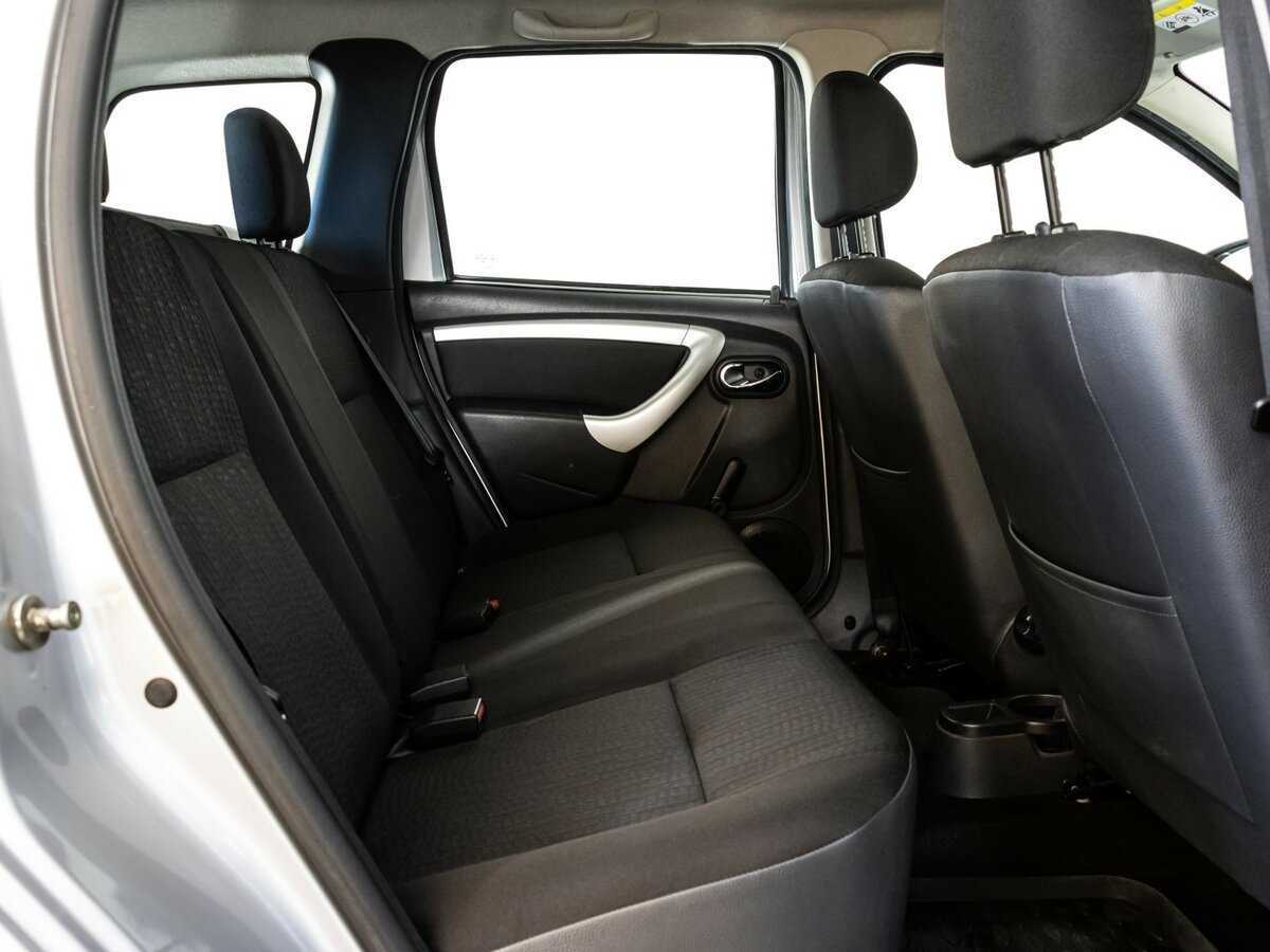 Б/У Ниссан Террано 2014 года. Фото: #11