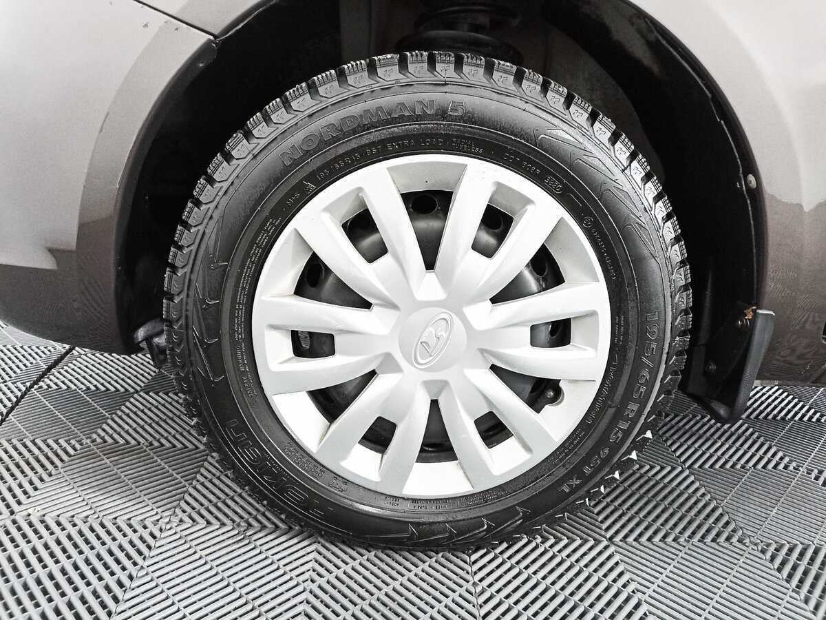 Б/У Лада (ВАЗ) Веста 2021 года. Фото: #17