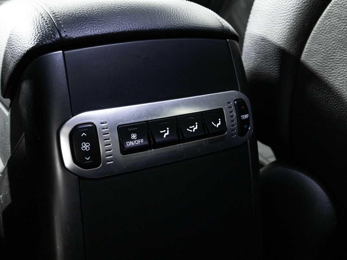 Kia Mohave 2019 года с пробегом. Фото: #13