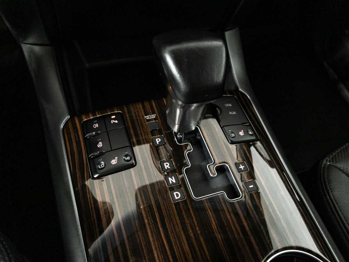 Kia Mohave 2019 года с пробегом. Фото: #19