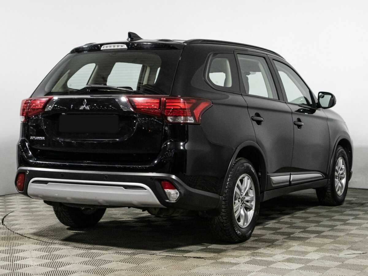 Mitsubishi Outlander 2021 года с пробегом. Фото: #3