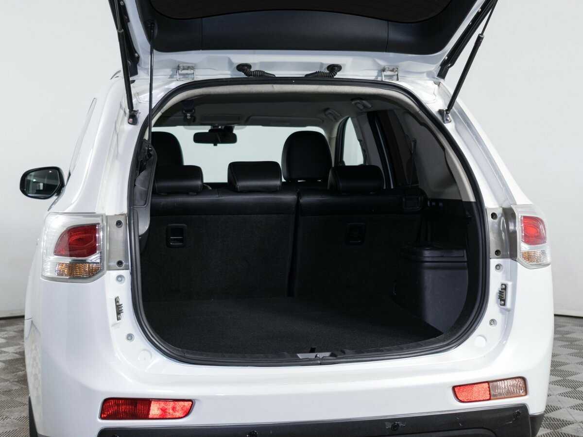 Mitsubishi Outlander 2013 года с пробегом. Фото: #6