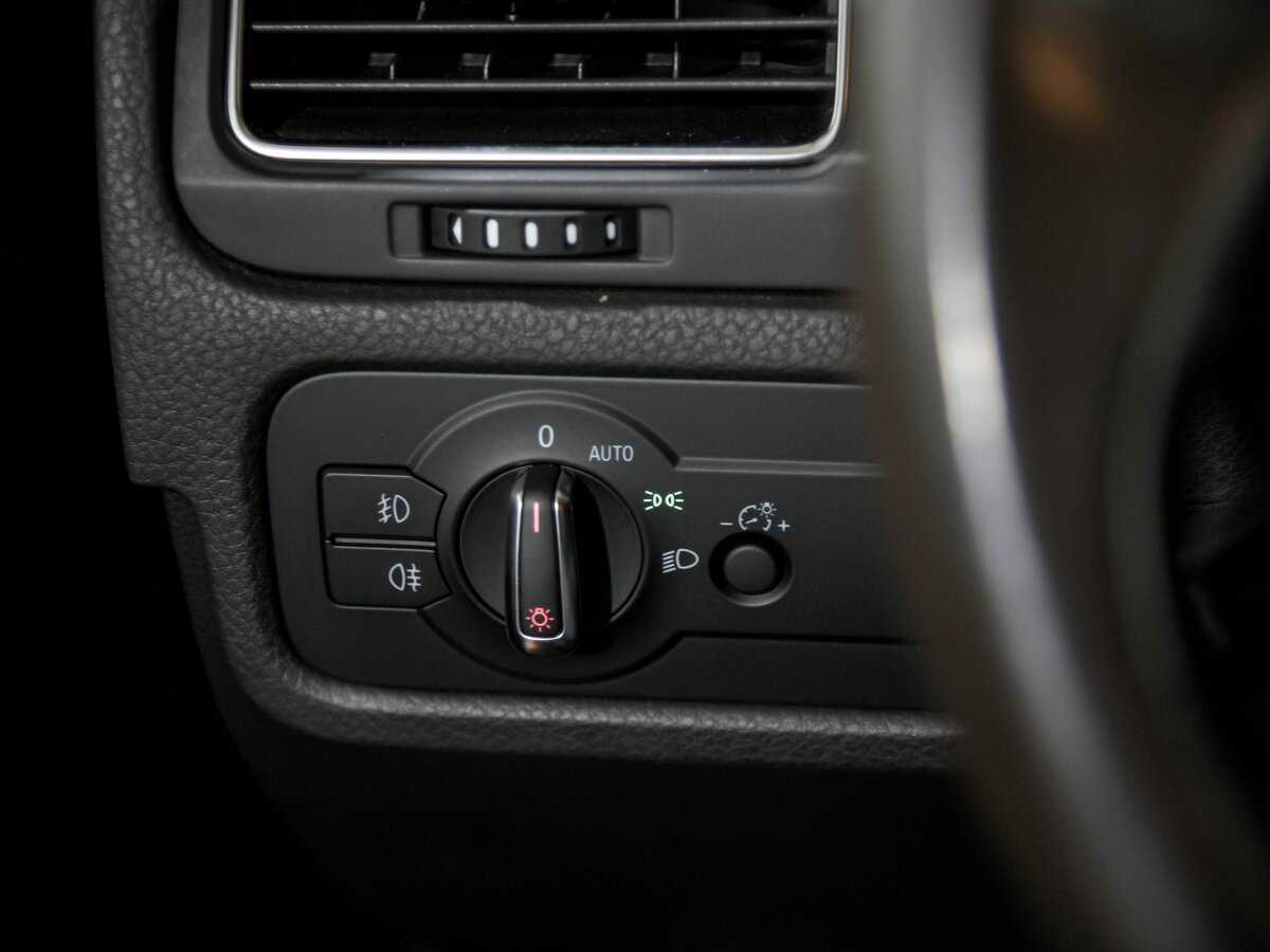 Volkswagen Touareg 2013 года с пробегом. Фото: #13