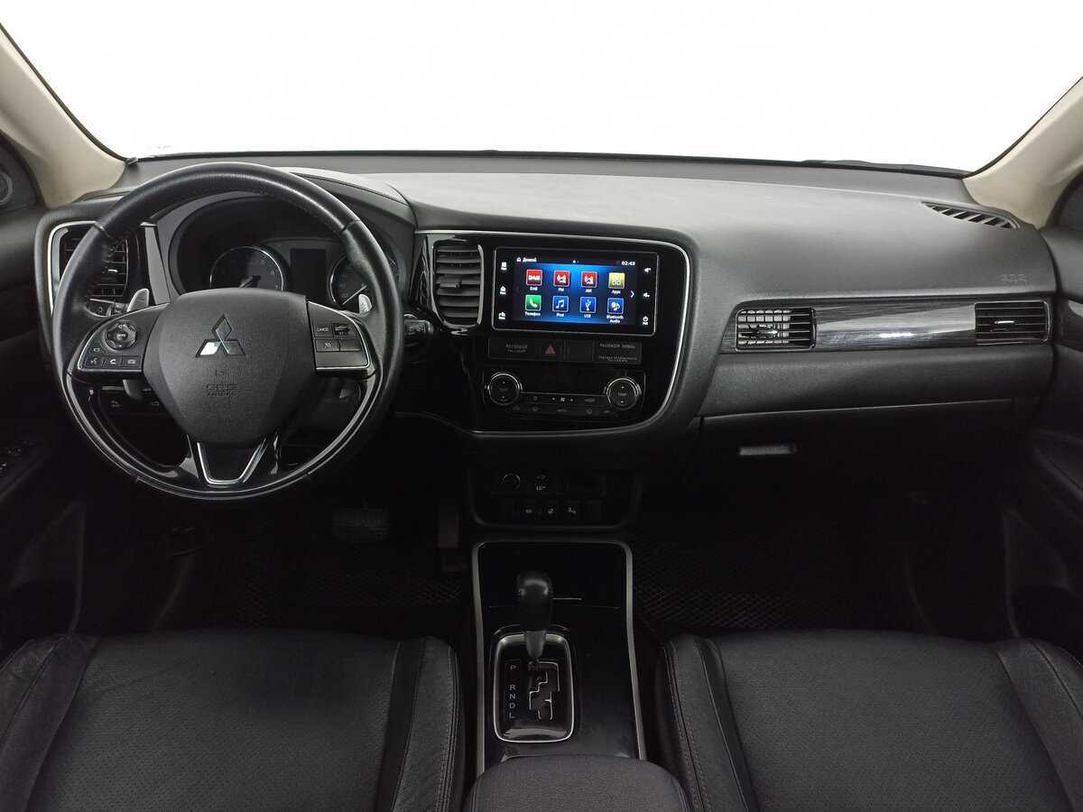 Mitsubishi Outlander 2017 года с пробегом. Фото: #11