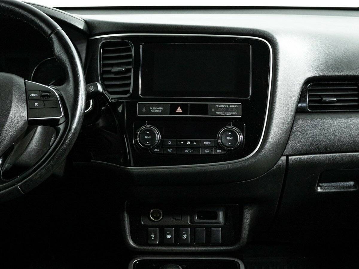 Mitsubishi Outlander 2019 года с пробегом. Фото: #13