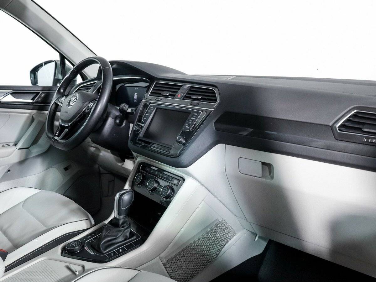 Volkswagen Tiguan 2017 года с пробегом. Фото: #8