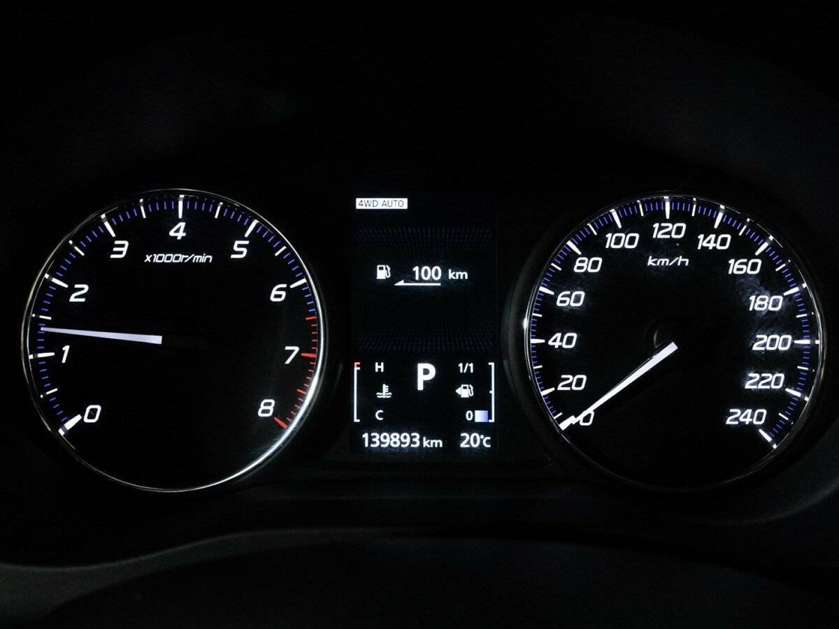 Mitsubishi Outlander 2012 года с пробегом. Фото: #11