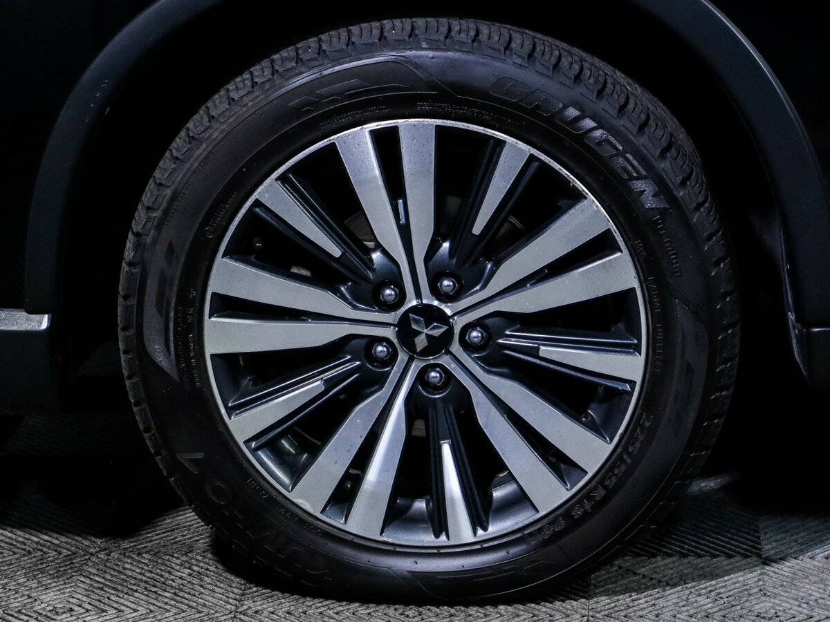 Mitsubishi Outlander 2019 года с пробегом. Фото: #14