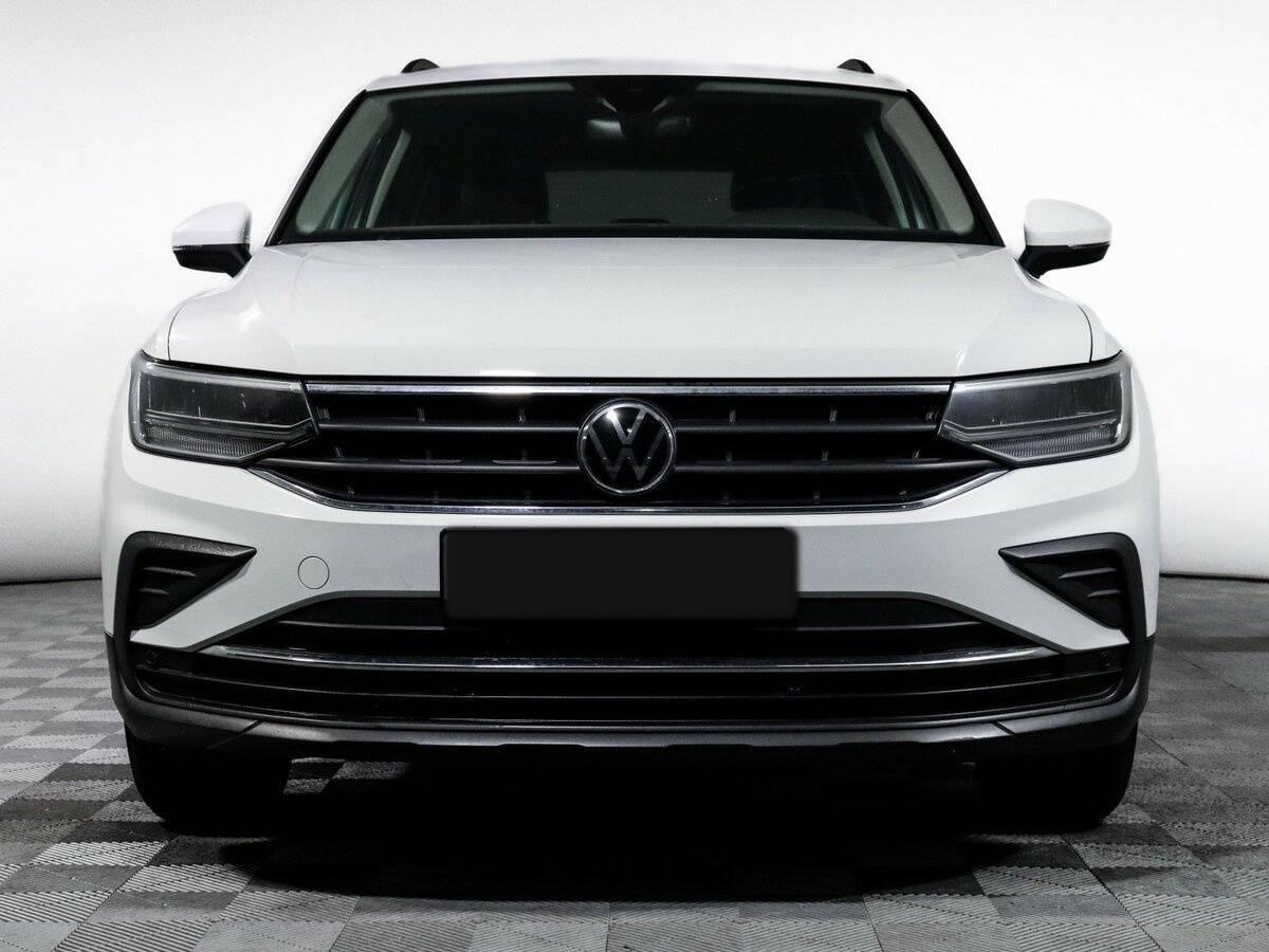 Volkswagen Tiguan 2021 года с пробегом. Фото: #1