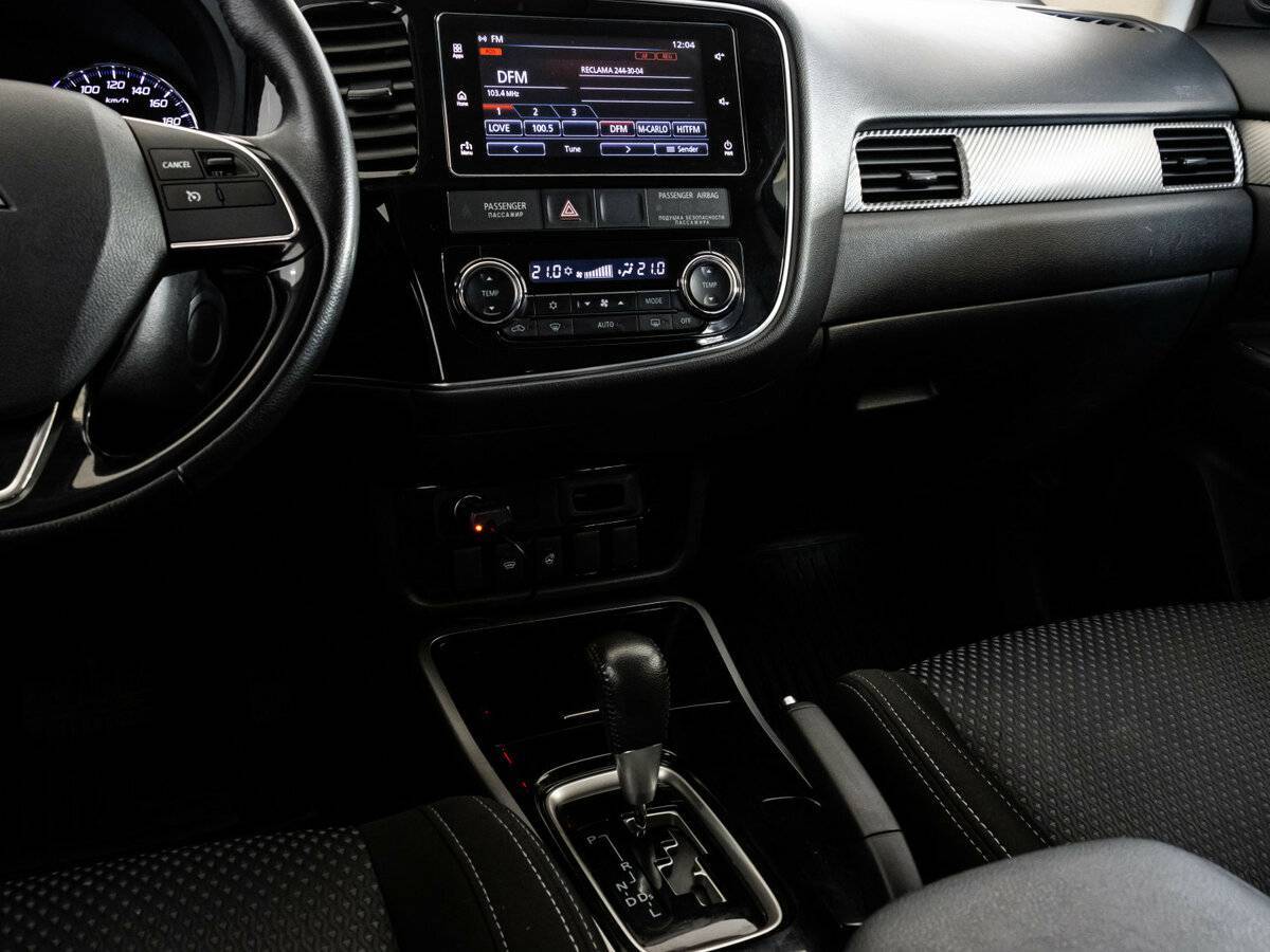Mitsubishi Outlander 2018 года с пробегом. Фото: #10