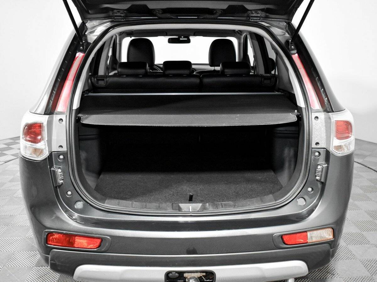 Mitsubishi Outlander 2014 года с пробегом. Фото: #20