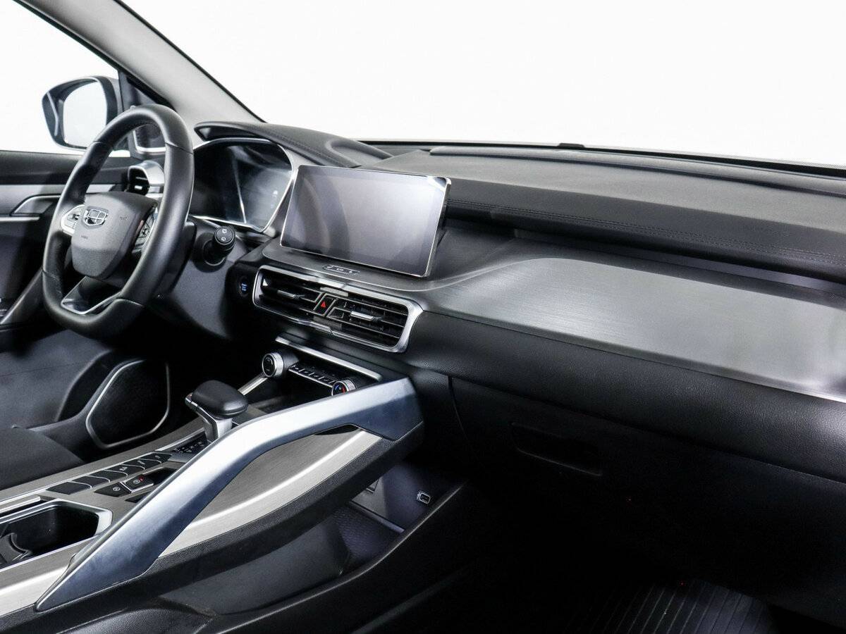 Б/У Джили Кулрэй 2023 года. Фото: #5